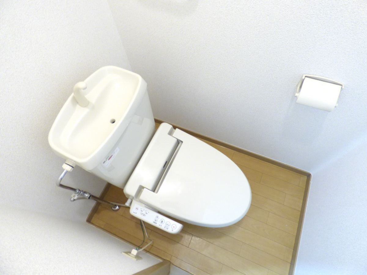 ウォシュレッ付トイレ ジュネス離宮