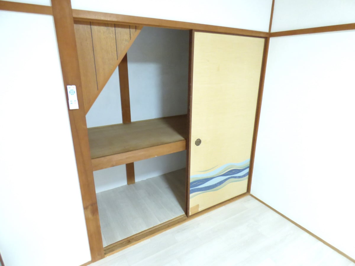 物入 須磨本町２丁目貸家