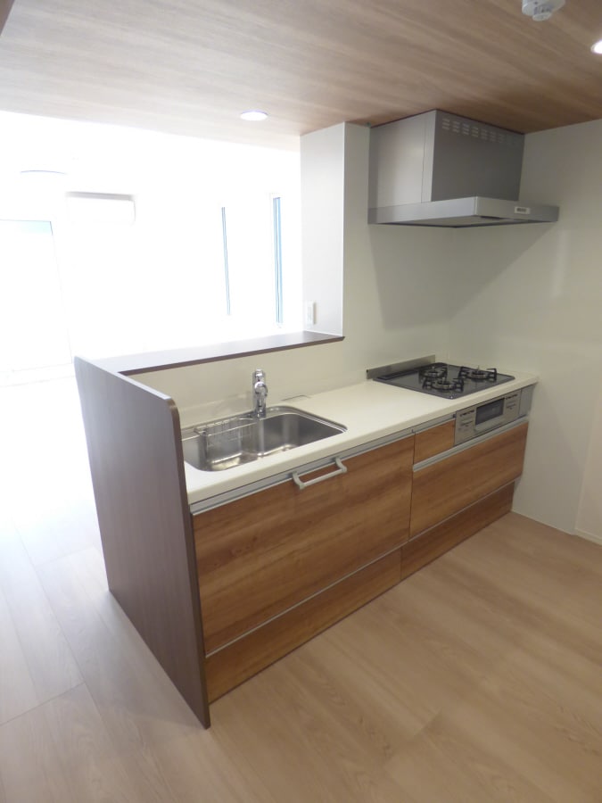 ３口ガスカウンターシステムキッチン ルミエＤ・高倉