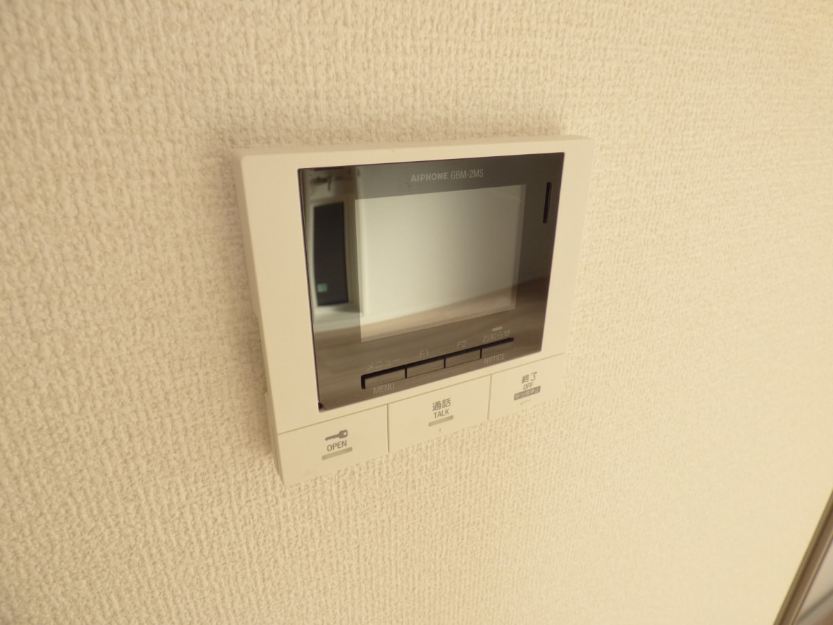 オートロック連動ＴＶモニターホン ルミエＤ・高倉