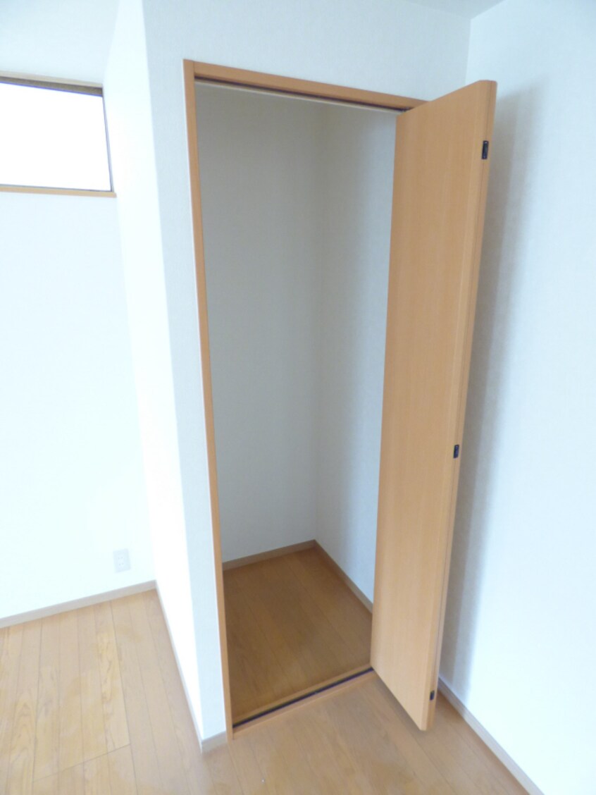 クローゼット 白川ハイツ