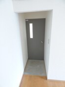 玄関 白川ハイツ