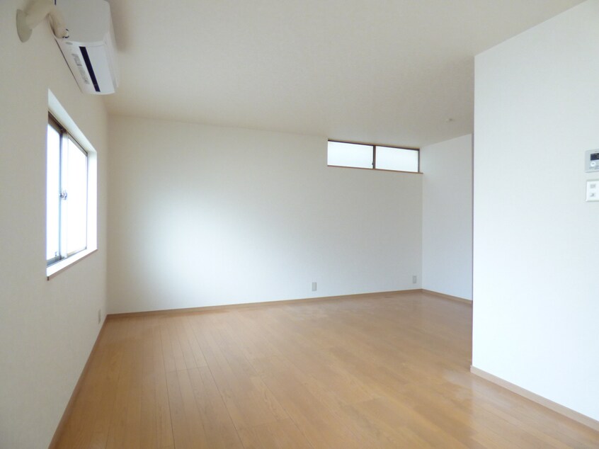 キレイなフローリング 白川ハイツ