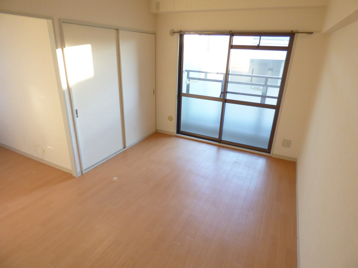 明るいリビング ハピネス東須磨