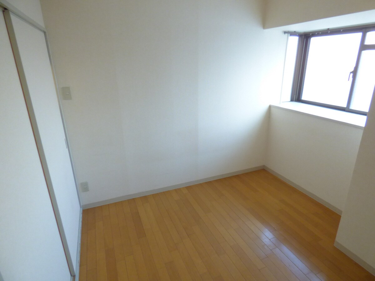 明るい洋室 ハピネス東須磨