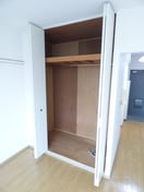 大きなクローゼット ジュネス離宮