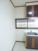 冷蔵庫置場 大手町８丁目ハイツ