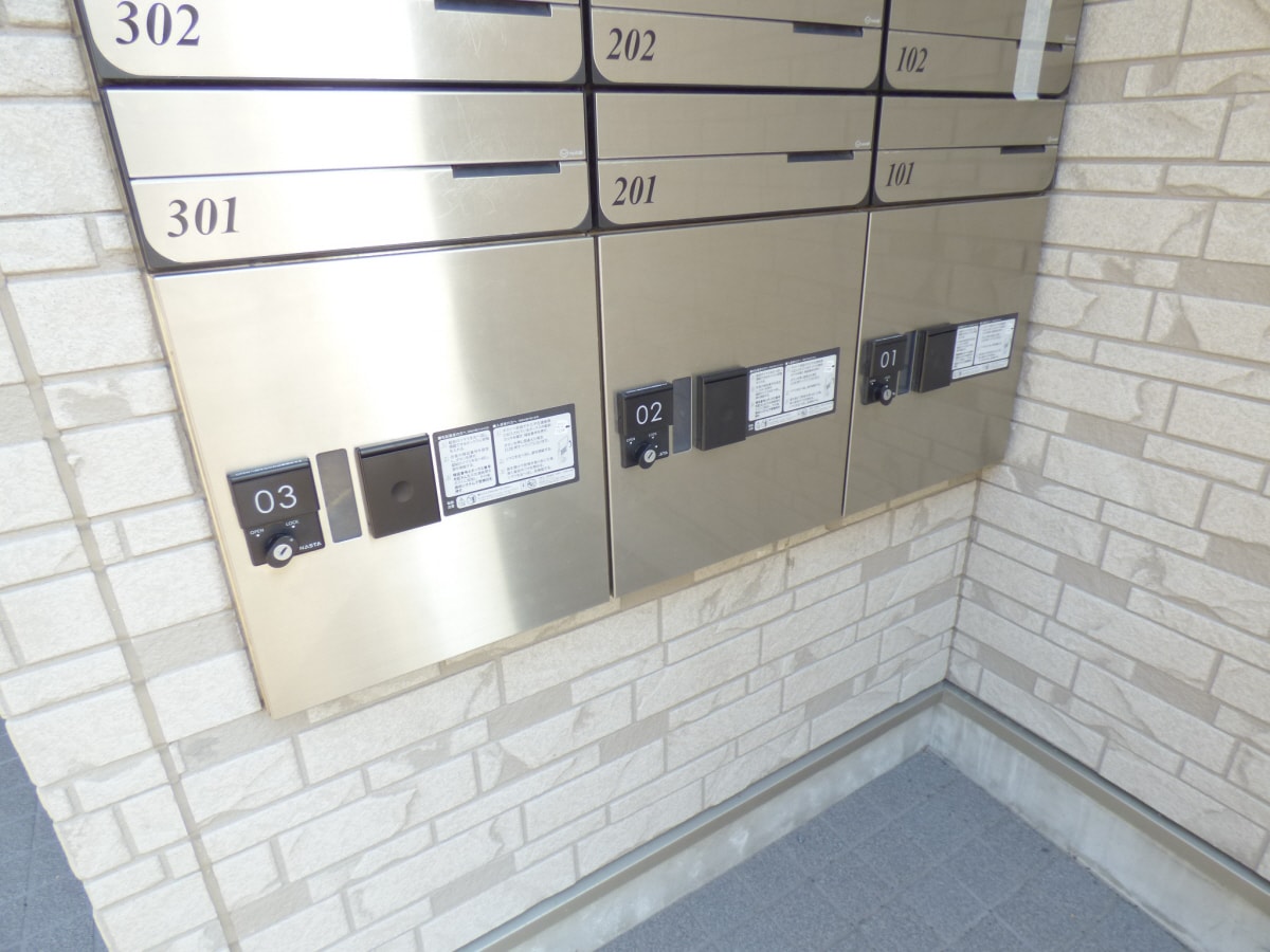 荷物がいつ届いても安心の宅配ボックス ヴューテラス須磨