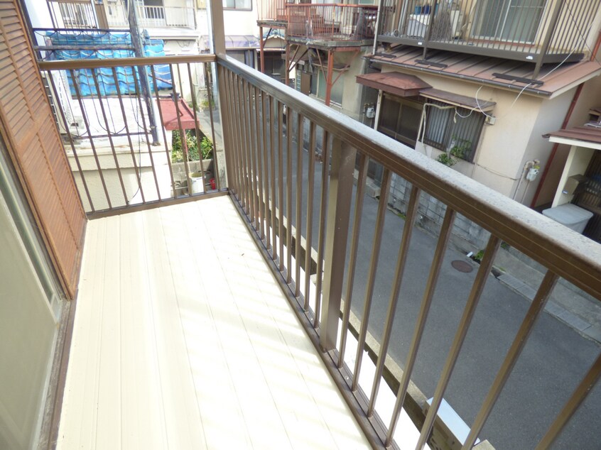 明るいバルコニー 東垂水３丁目貸家