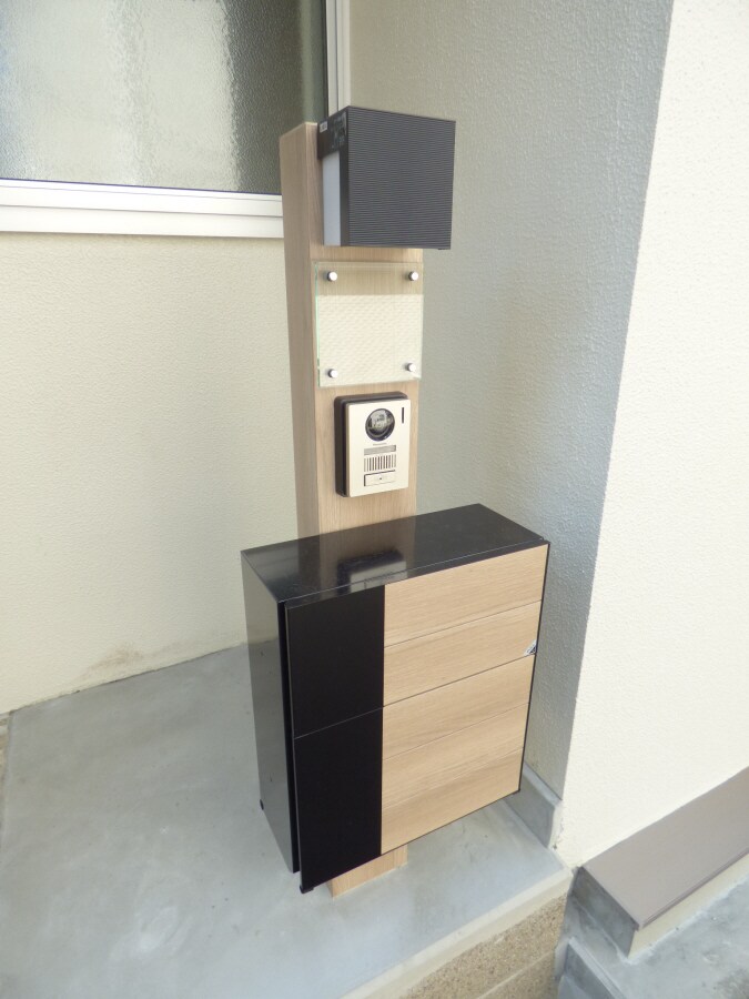 暗証ロック付ポスト新設 離宮前町１丁目貸家