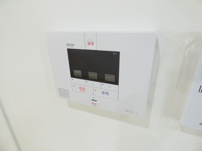 セコムホームセキュリティ完備 離宮前町１丁目貸家
