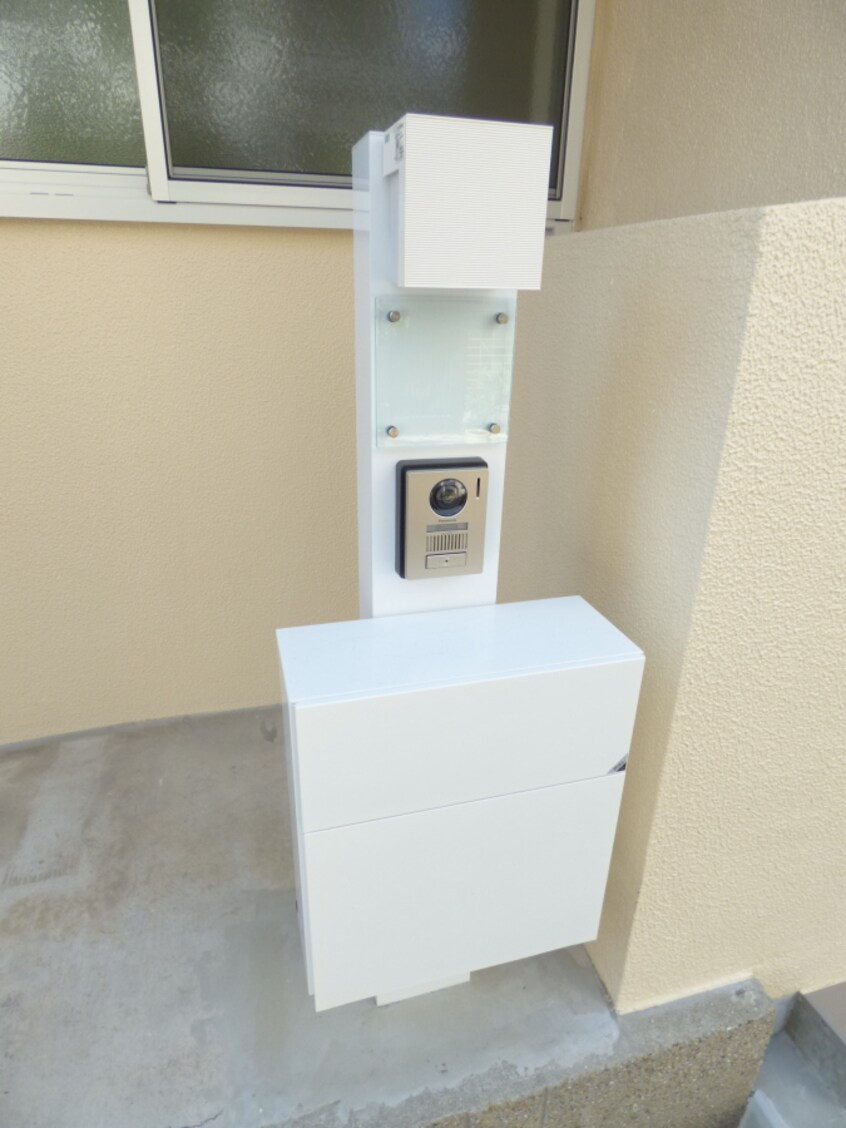 暗証ロック付ポスト新設 離宮前町１丁目貸家