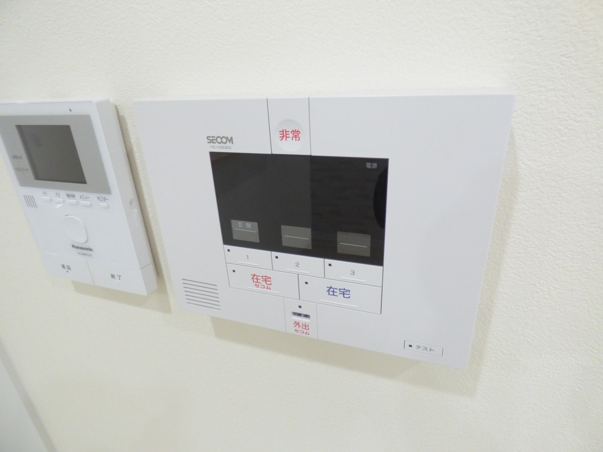 セコムホームセキュリティー完備 離宮前町１丁目貸家