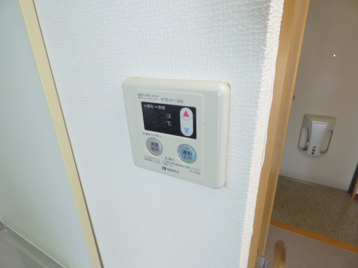 給湯器リモコン クレアドル須磨