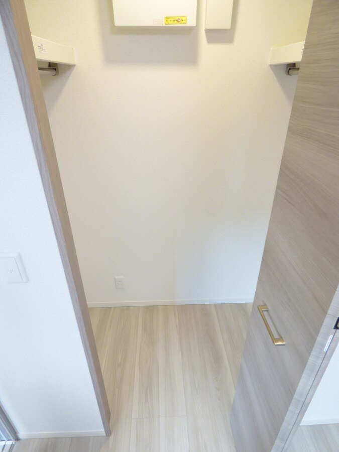 ウォークインクローゼット ＬａＭａｉｓｏｎ大池町