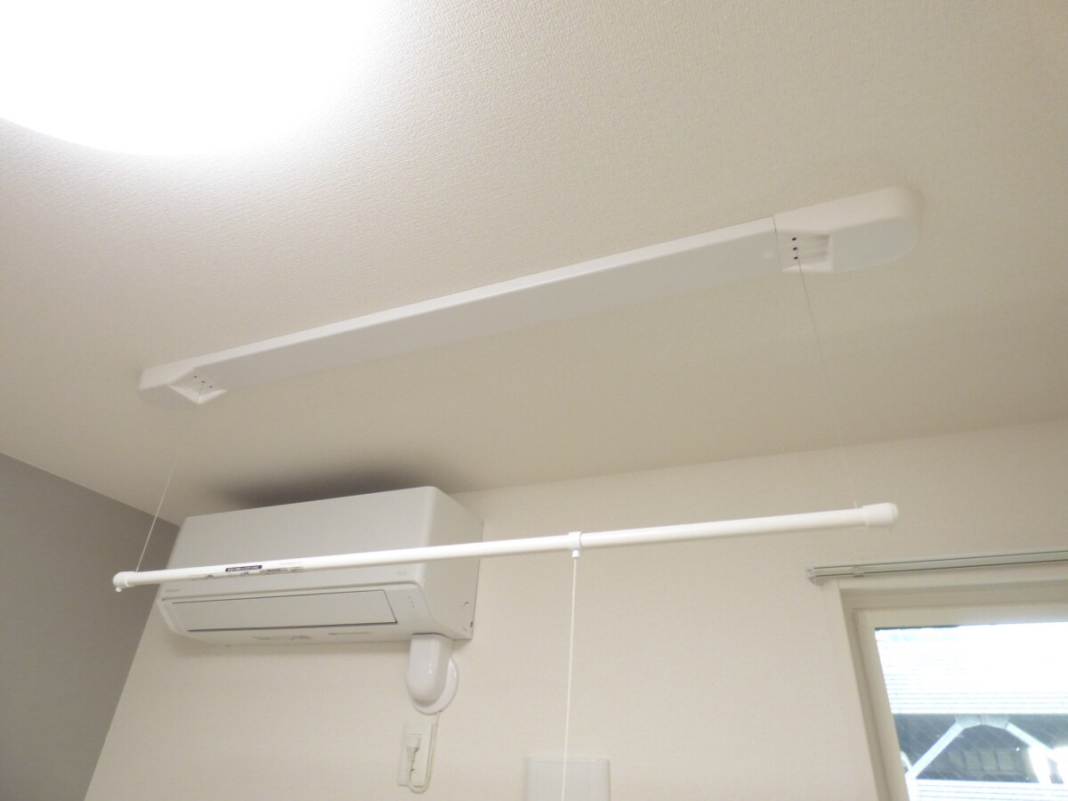 室内物干し ＬａＭａｉｓｏｎ大池町