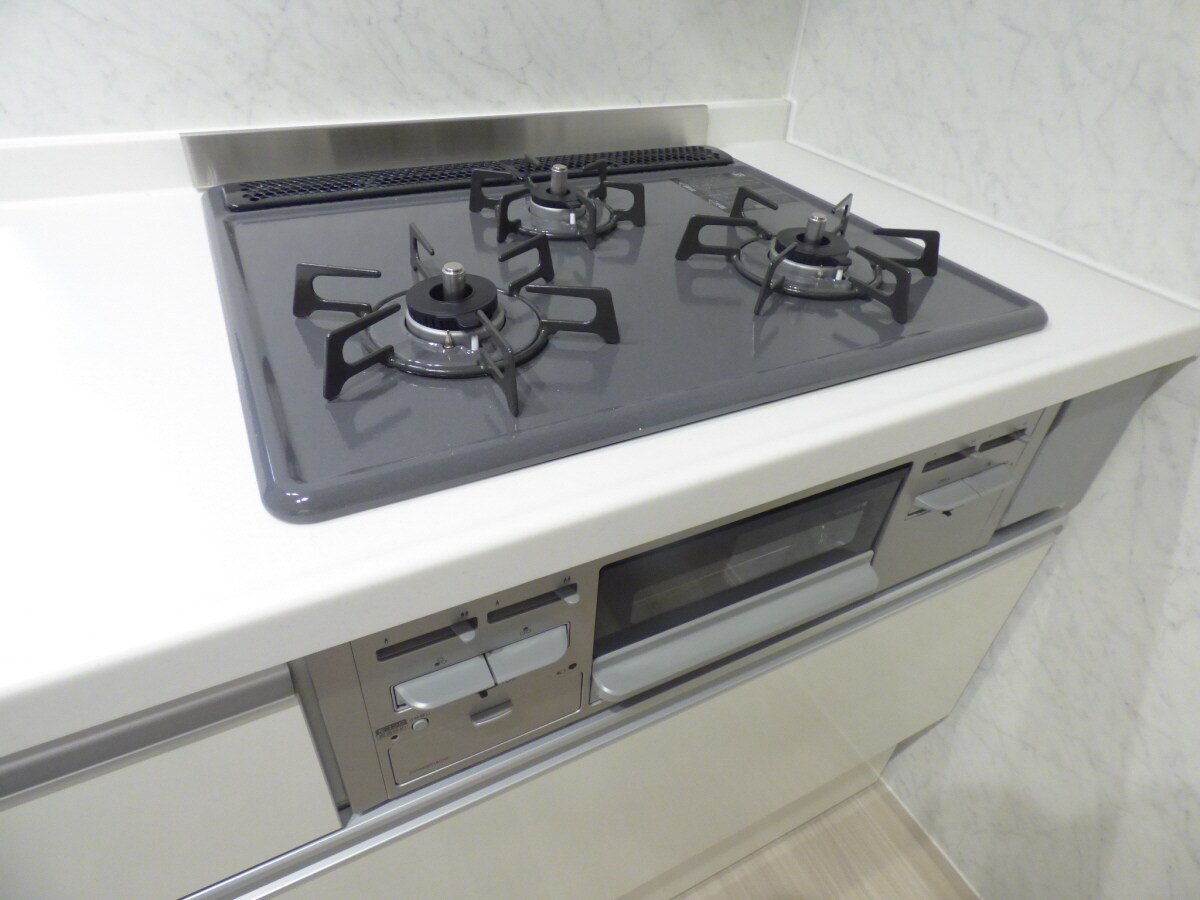 ３口ガスコンロ ＬａＭａｉｓｏｎ大田町