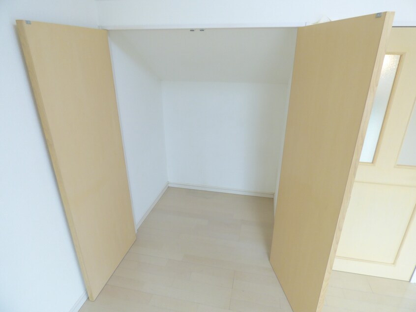 物入 行幸町２丁目貸家