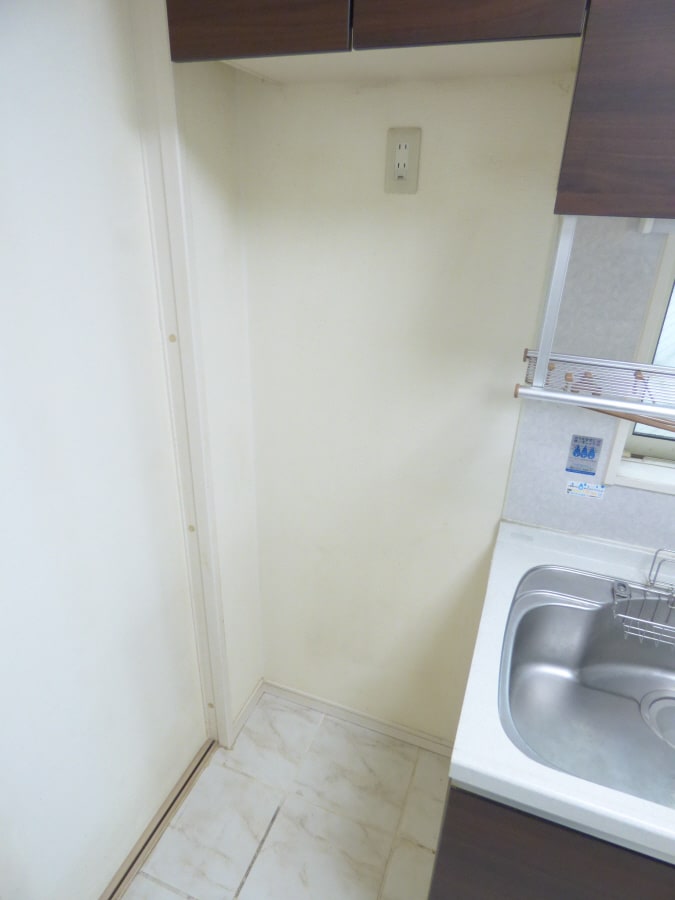 冷蔵庫置場 行幸町２丁目貸家