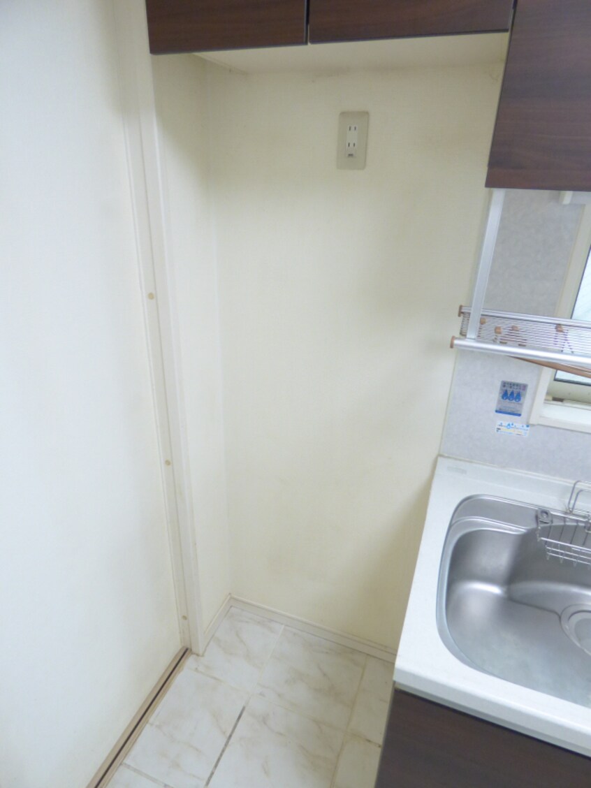 冷蔵庫置場 行幸町２丁目貸家