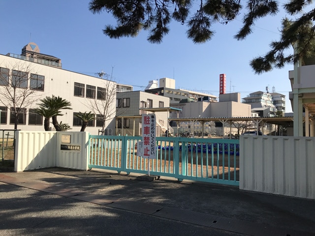 錦浦小学校(小学校)まで1358m プレステージ明石魚住アルカンシェル