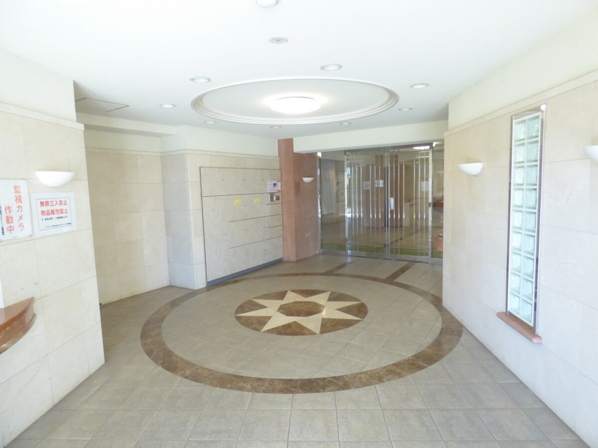 安心のオートロック完備 プレステージ明石魚住アルカンシェル