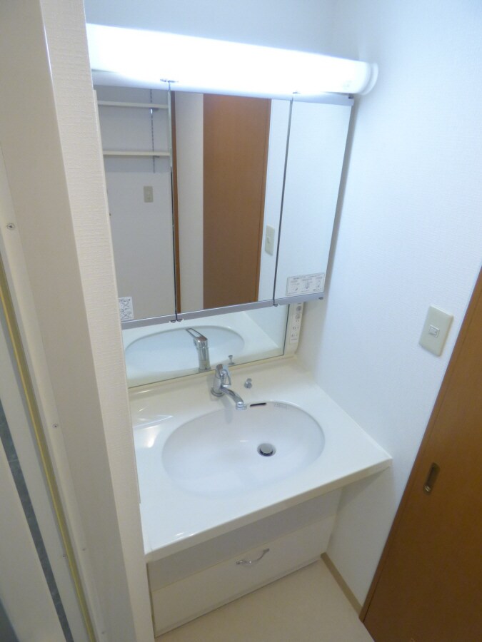 キレイな洗面台 プレステージ明石魚住アルカンシェル