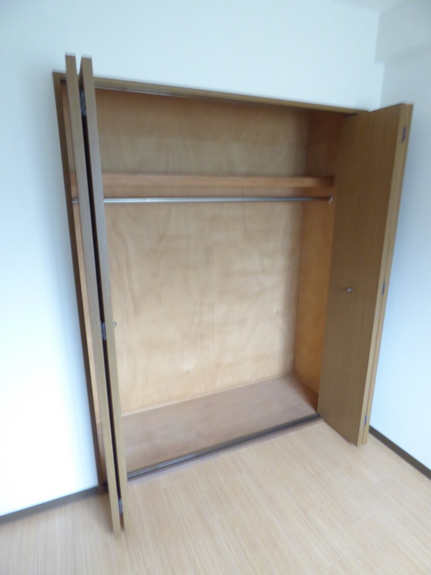 クローゼット ノーブル須磨