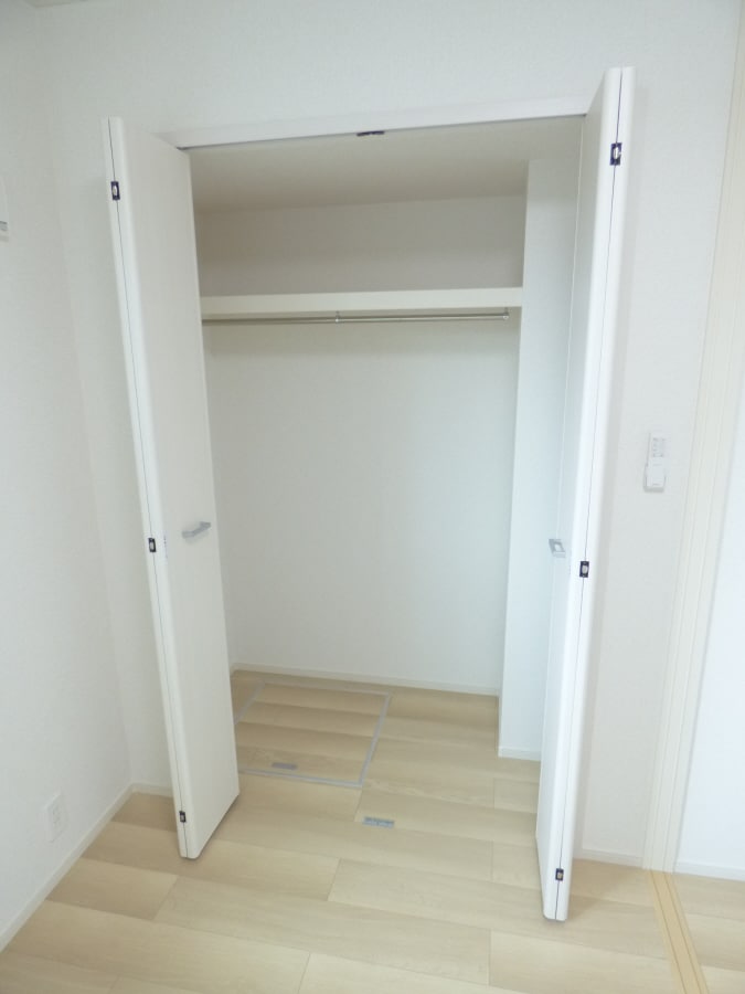 クローゼット パルファン南落合０４