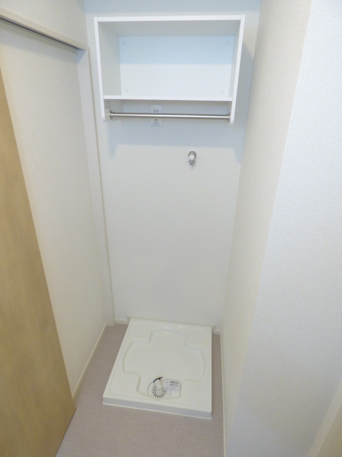 室内洗濯機置場 パルファン南落合０４