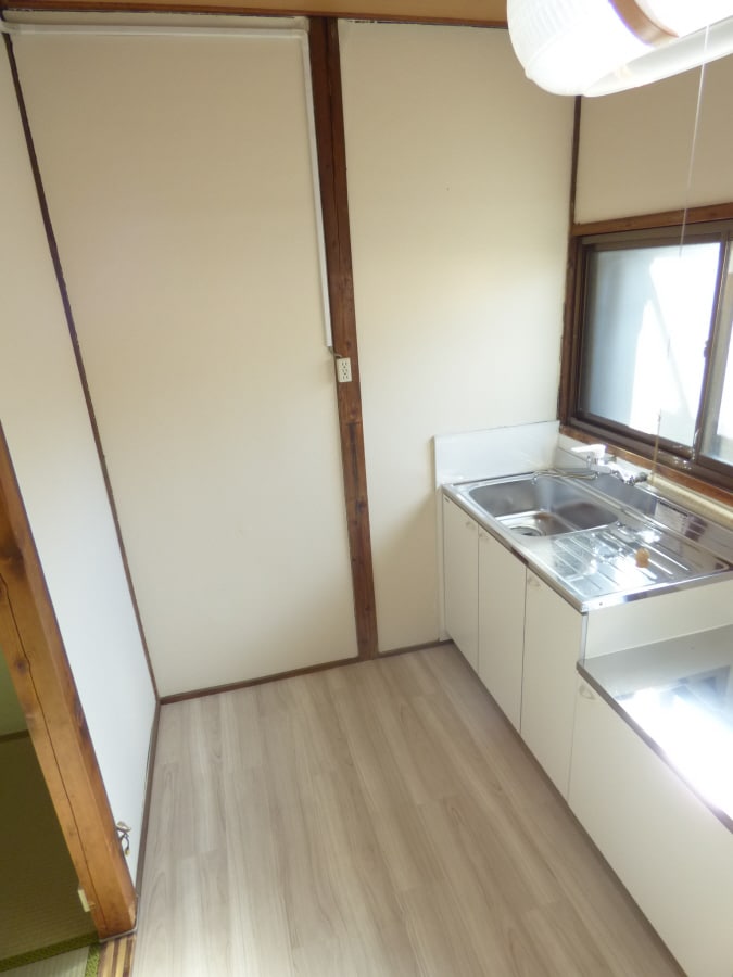 クッションフロアに張替え 北町３丁目テラスハウス