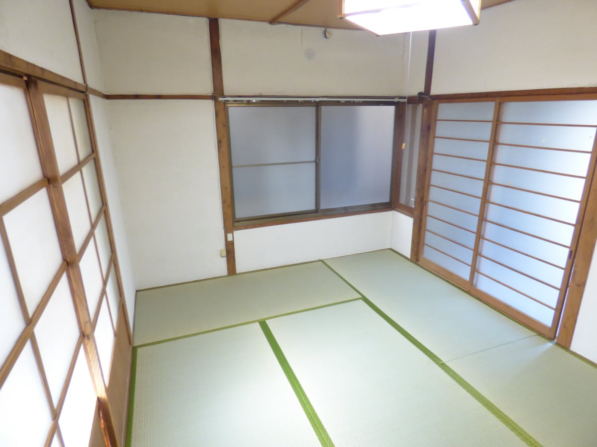 塗装済みでキレイな和室 北町３丁目テラスハウス