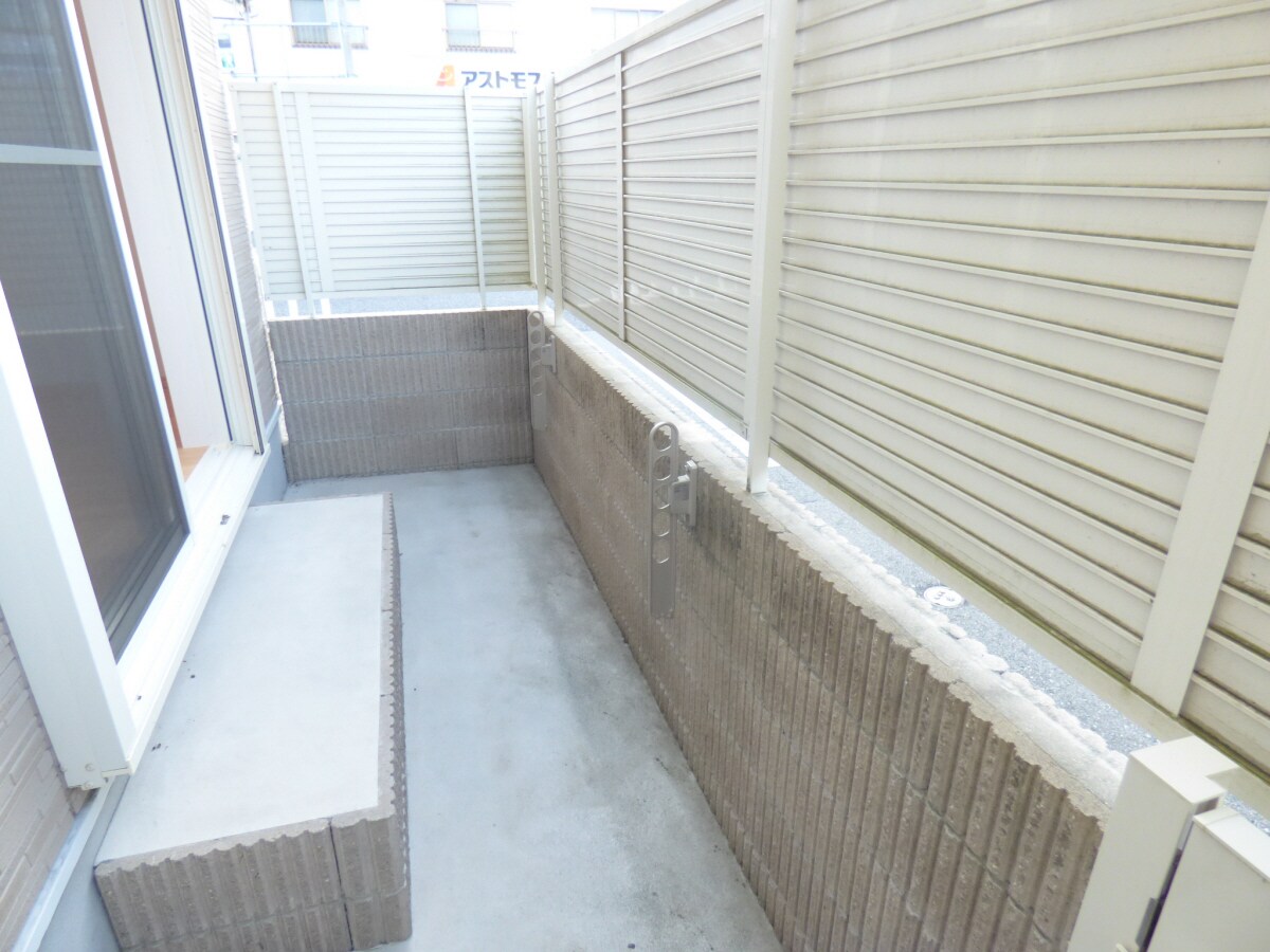 明るいテラス クレアメゾン須磨養老町