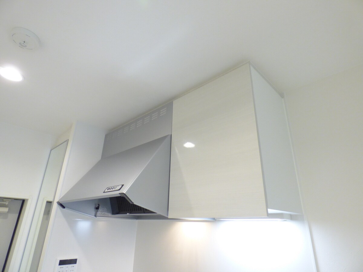 レンジフード＆キッチン収納 キャッスルコート須磨海浜公園