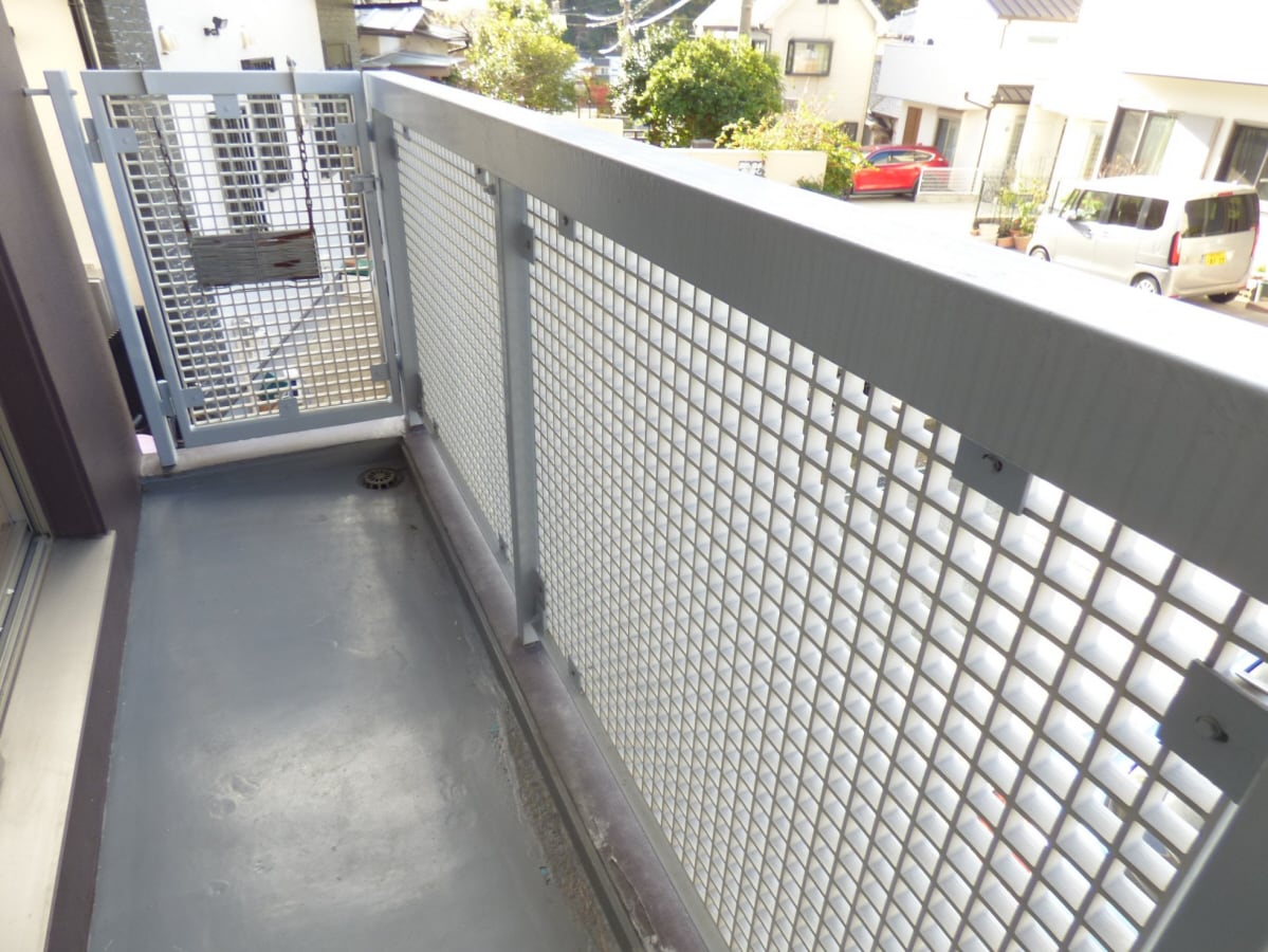 日当たりのよいバルコニー 須磨寿