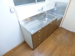 少し広めのガスキッチン