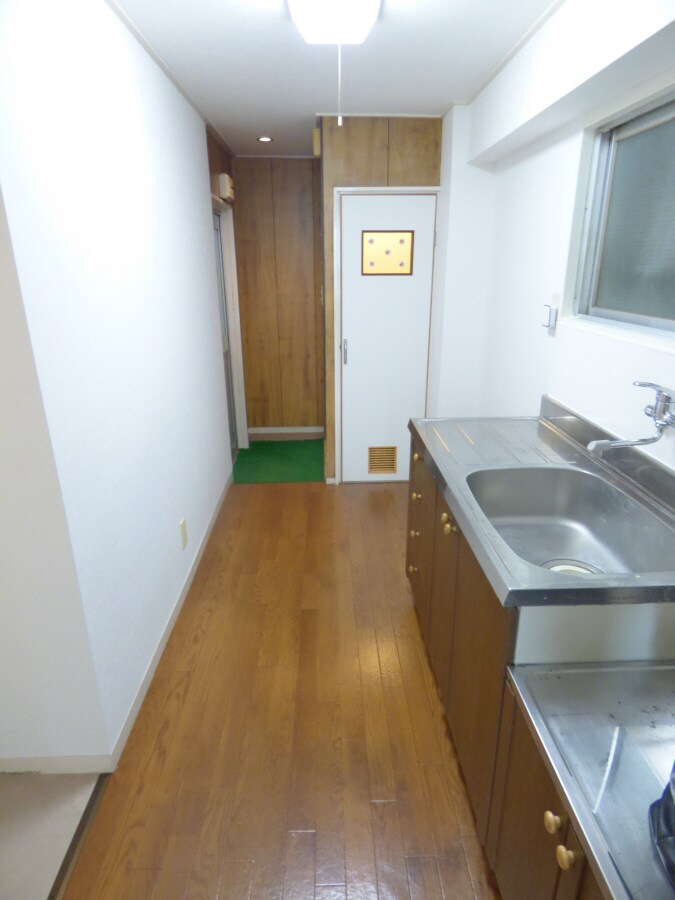 キッチンスペース 興安亭ビル