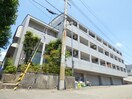 タイル張りのキレイなマンション メゾンパル３