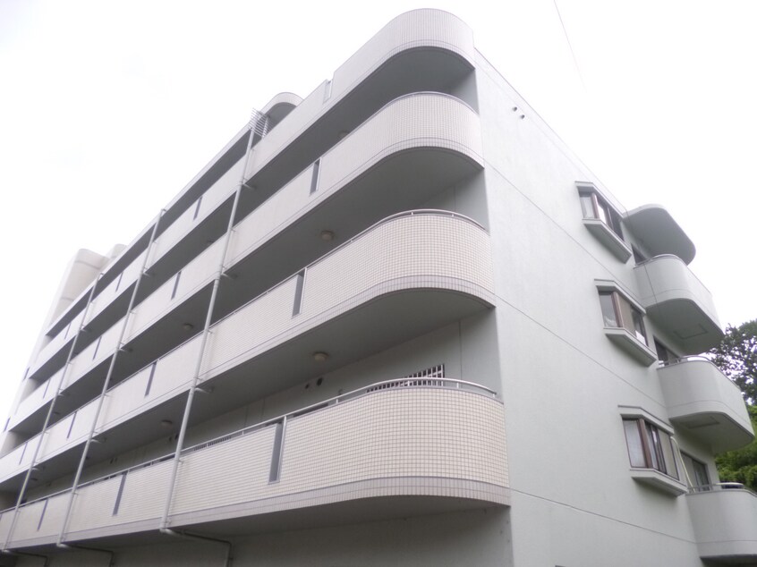 妙法寺街道沿いのマンション 妙法寺シャロム