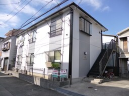 平成８年築のキレイなハイツ