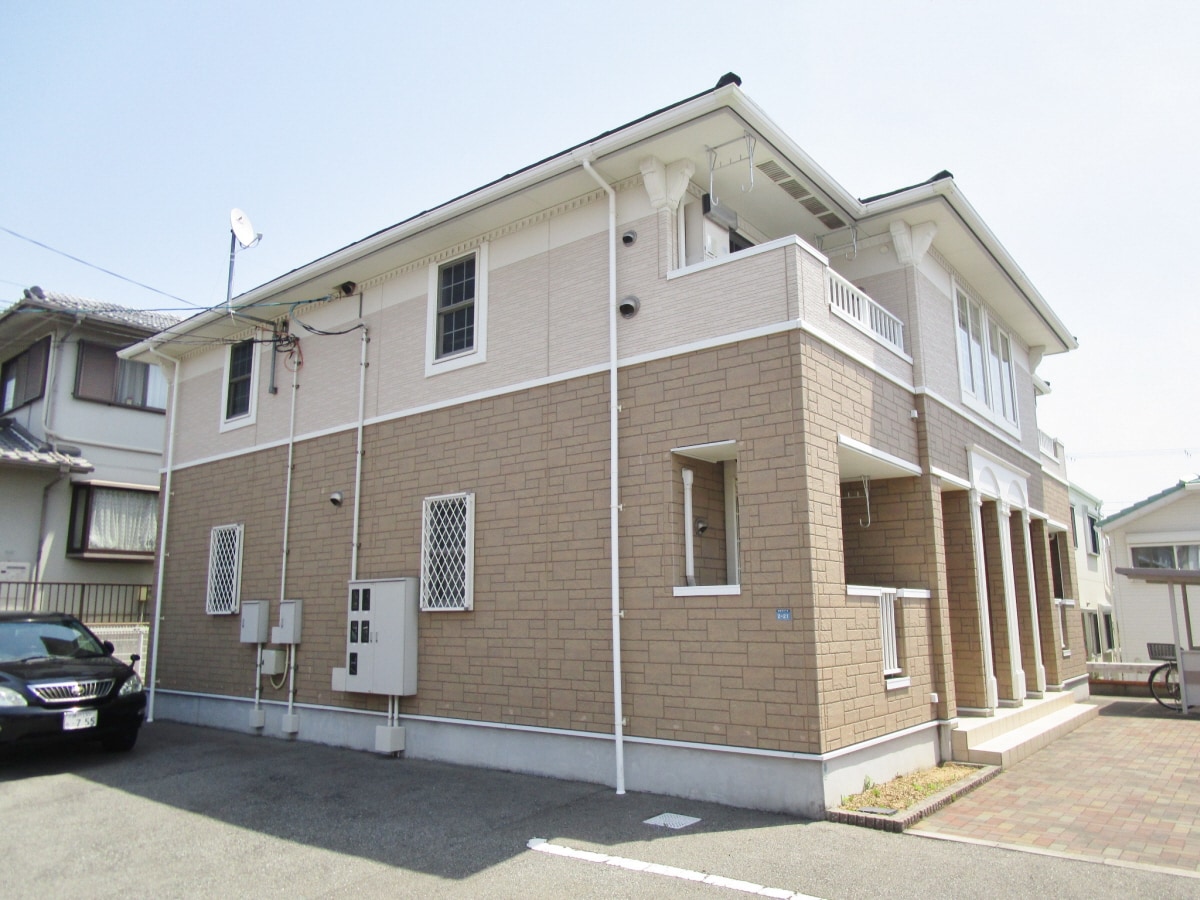 大手ハウスメーカー施工のオシャレなハイツ ネーベルベルク参番館
