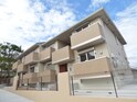 閑静な住宅地に佇む大和ハウス施工の築浅ハイツ