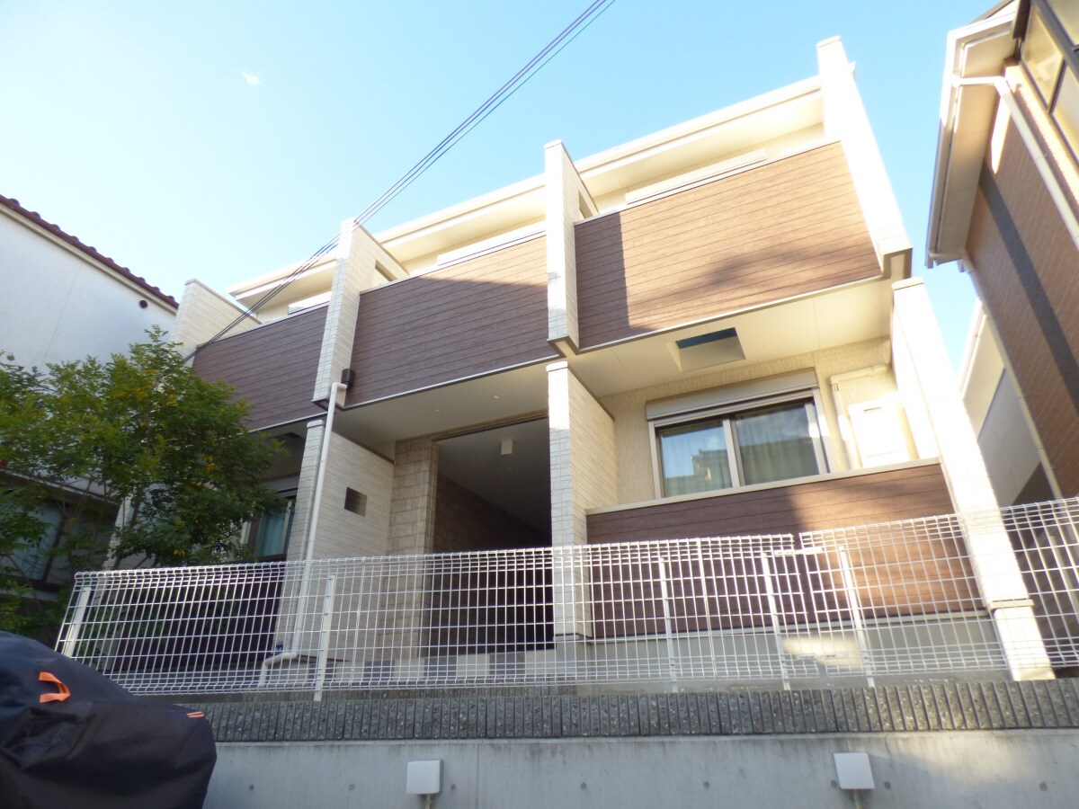 オシャレな築浅ワコーレシリーズ ワコーレヴィアーノ須磨千守町