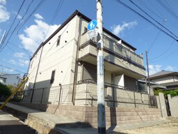 大手会社施工の築浅ハイツ