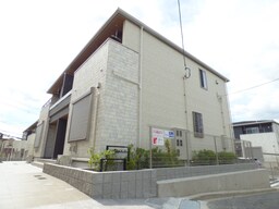 ワンフロア２戸で全室角部屋設計の新築