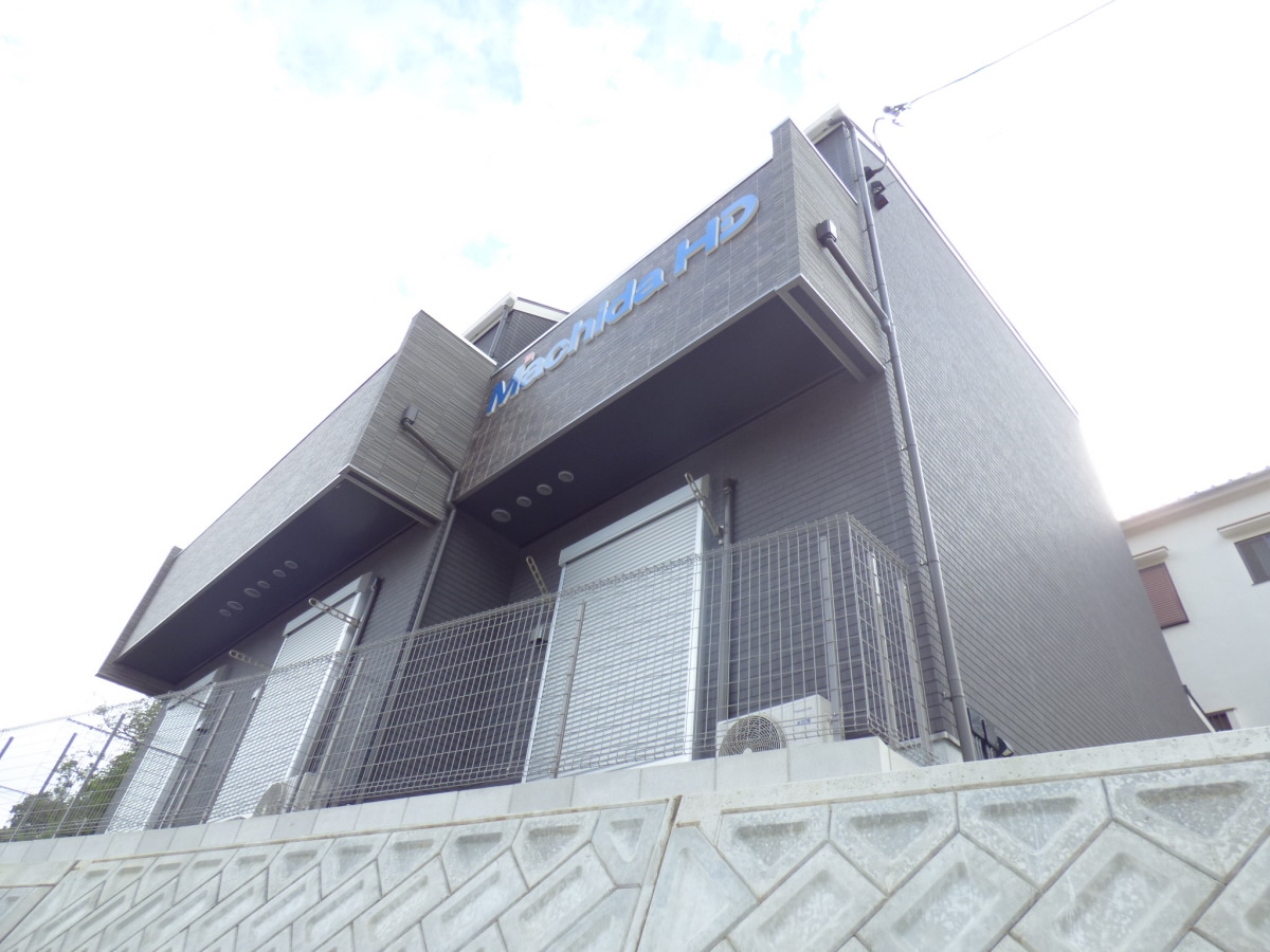 オシャレなロフト付新築ハイツ あんしん＋明神町