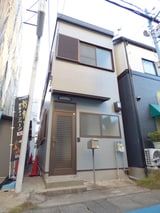 磯馴町４丁目貸家