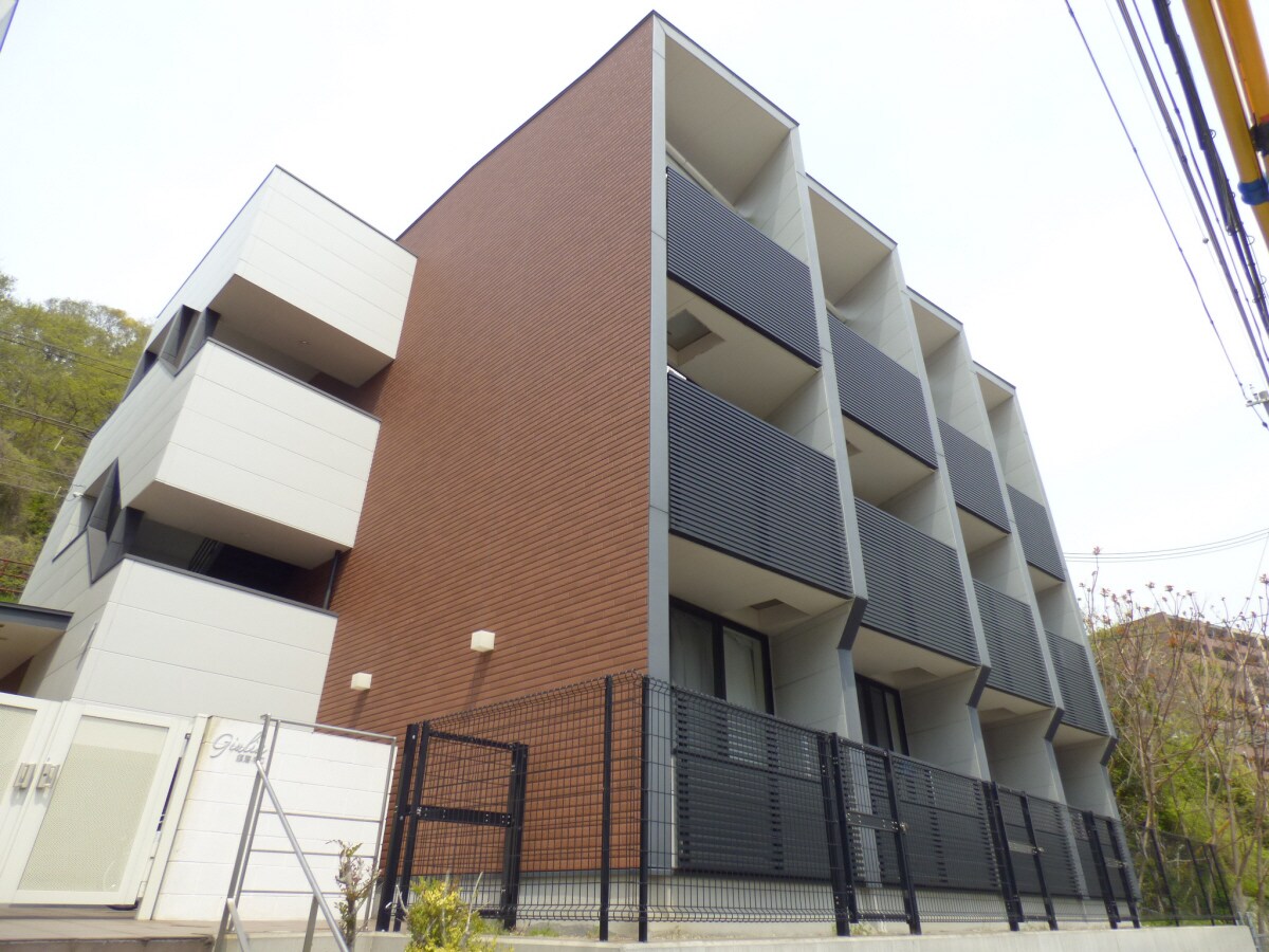 オシャレな築浅デザイナーズマンション Ｇｉｕｌｉａ須磨浦Ⅲ